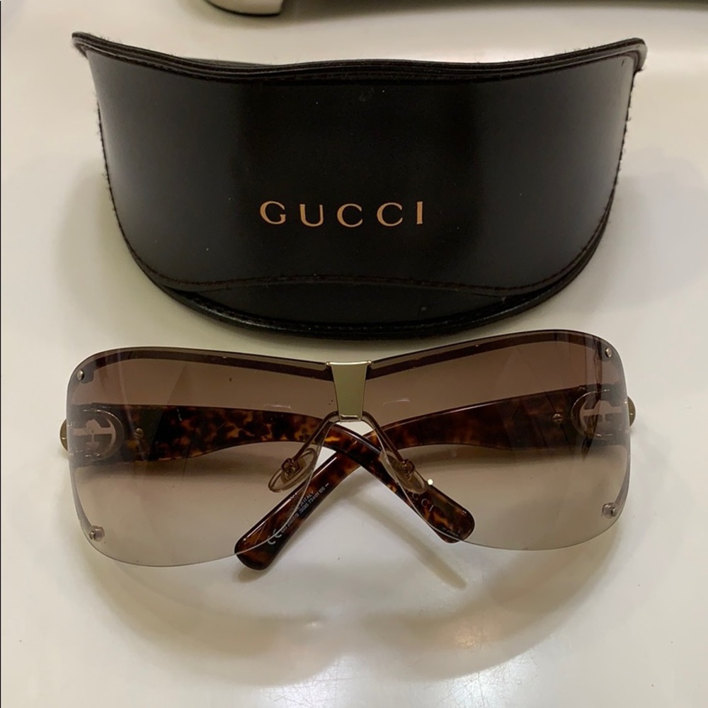 Gucci sunglasses